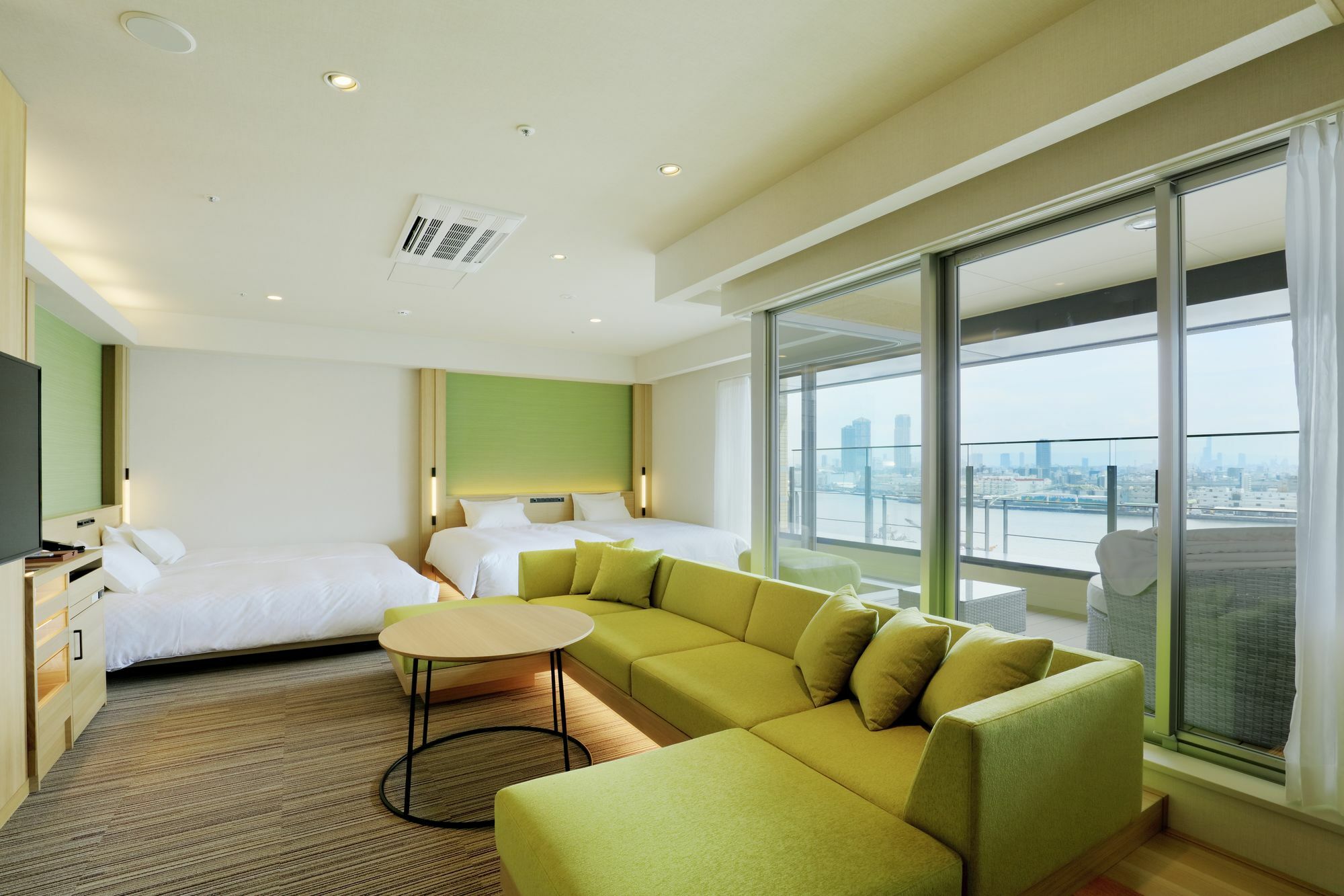 The Singulari & Skyspa At Universal Japan Ōsaka